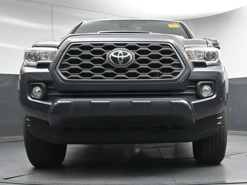 Used 2020 Toyota Tacoma TRD Sport image 23