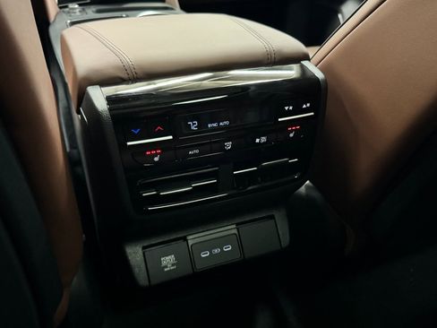 New 2026 Acura MDX w/ Advance Package image 33