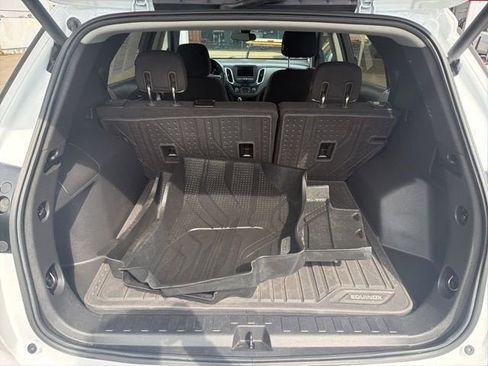 Used 2020 Chevrolet Equinox LT AWD/4WD image 25
