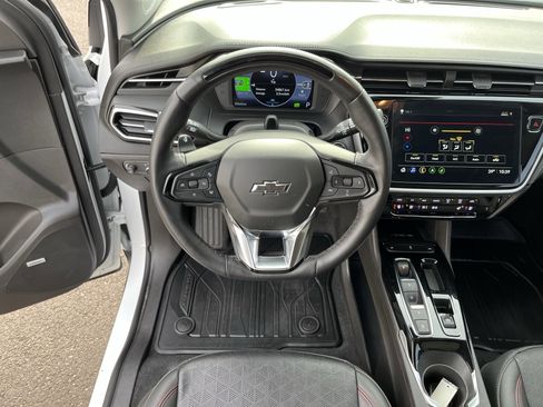 Used 2023 Chevrolet Bolt EUV Premier w/ Sun & Sound Package image 12