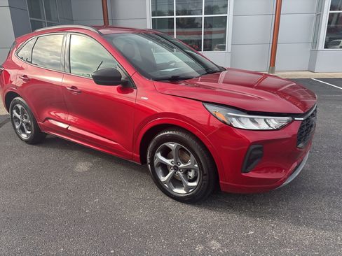 Used 2024 Ford Escape ST-Line image 17