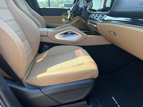 Certified 2024 Mercedes-Benz GLS 450 4MATIC image 46