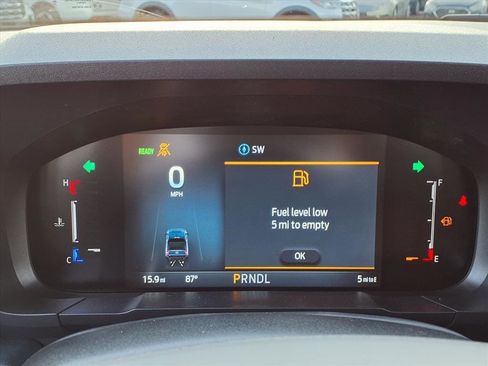 New 2025 Ford Maverick XL image 15