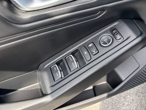 Used 2024 Honda Accord EX image 10