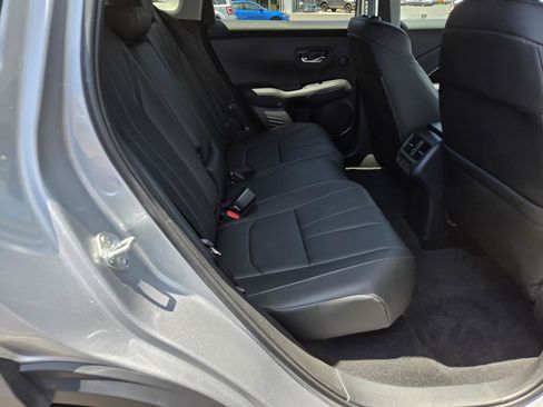 Used 2025 Acura ADX AWD image 18