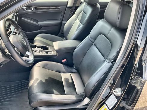 Used 2024 Honda Civic Touring image 19