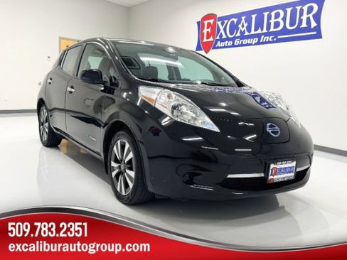 Used 2016 Nissan Leaf SV FWD image 1
