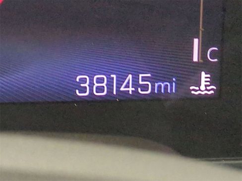 Certified 2025 Chevrolet Trax LT w/ Driver Confidence Package image 12