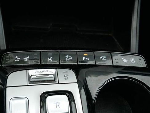 Used 2024 Hyundai Tucson Limited FWD image 25