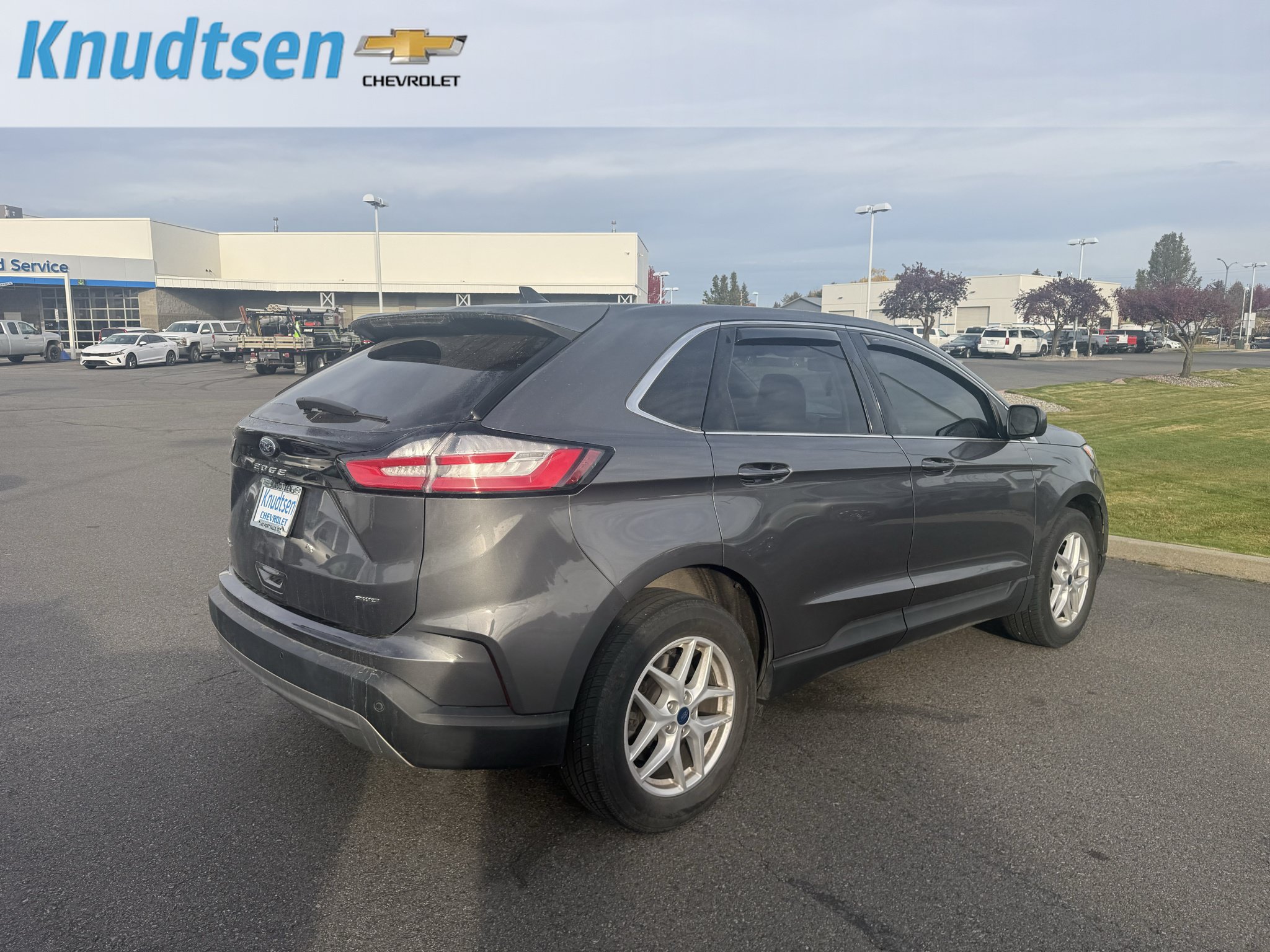 Used 2022 Ford Edge SEL AWD/4WD image 7