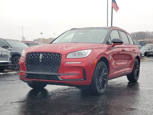 New 2026 Lincoln Corsair Reserve image 2