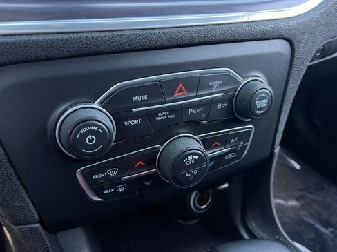 Used 2017 Dodge Charger R/T Scat Pack RWD image 26