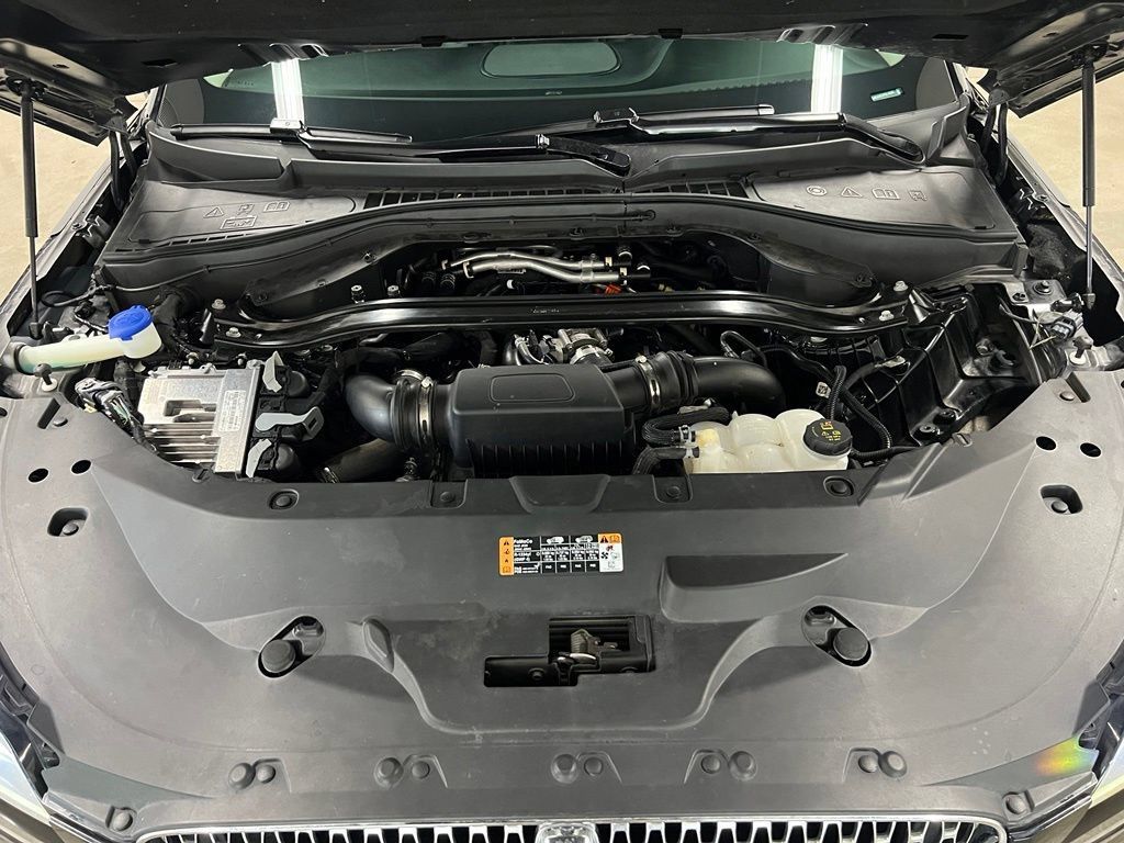 Used 2023 Lincoln Aviator AWD image 39