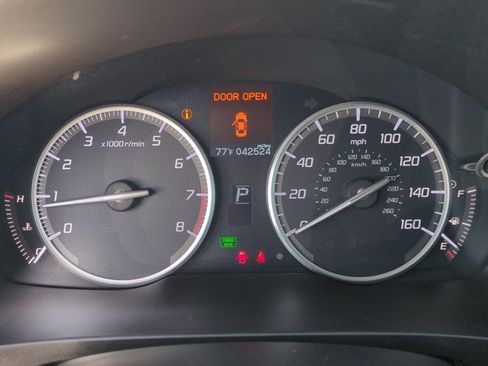 Used 2017 Acura ILX FWD image 11