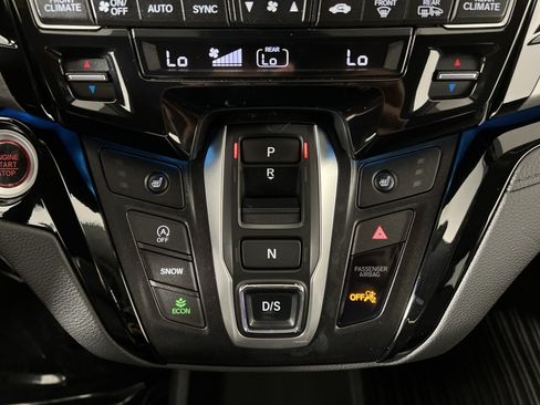Used 2023 Honda Odyssey Touring image 22