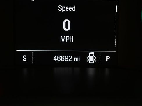 Used 2015 Chevrolet Colorado Z71 w/ LPO, Bed Protection Package image 24