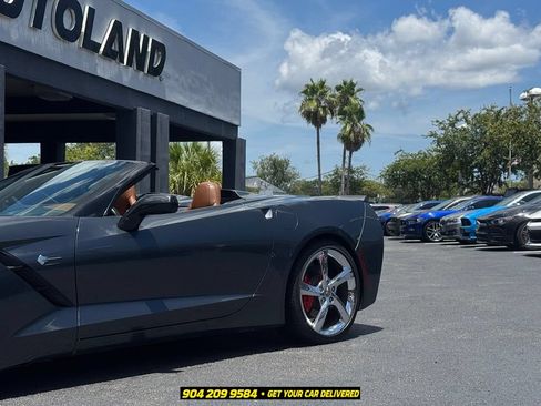 Used 2014 Chevrolet Corvette Stingray Convertible w/ 3LT Preferred Equipment Group RWD image 4