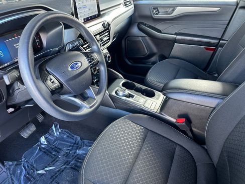 Used 2025 Ford Escape Active image 12