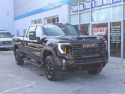 Used 2024 GMC Sierra 3500 AT4 w/ AT4 Preferred Package image 2