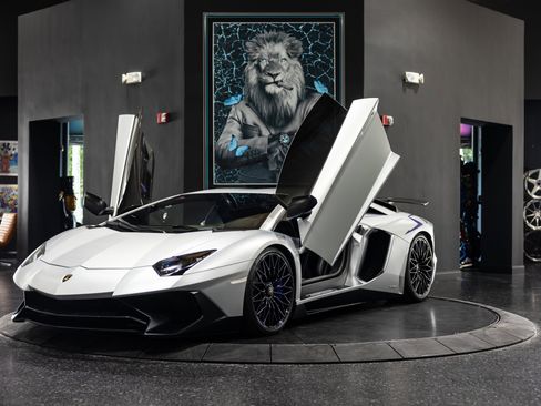 Used 2016 Lamborghini Aventador LP 750-4 Superveloce image 34