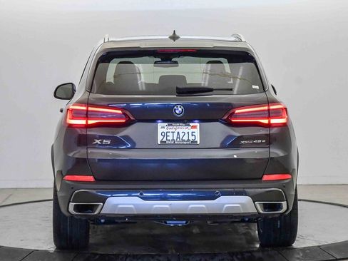 Certified 2023 BMW X5 xDrive45e image 3