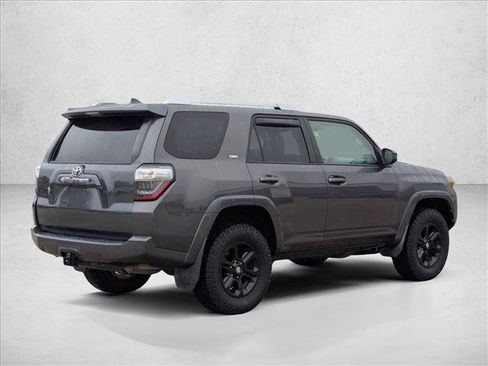 Used 2016 Toyota 4Runner SR5 image 5