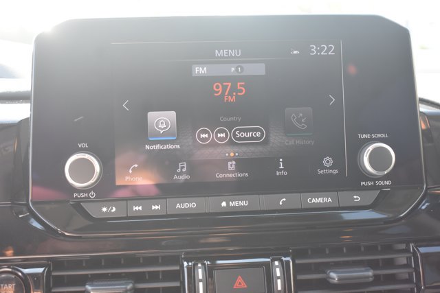 Used 2025 Nissan Pathfinder SV w/ SV Premium Package AWD/4WD image 26