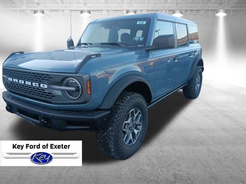 New 2025 Ford Bronco Badlands image 19