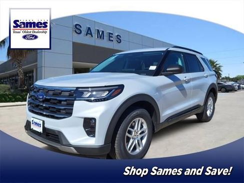 New 2026 Ford Explorer Active w/ Active Comfort Package image 1