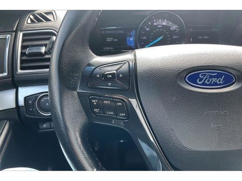 Used 2018 Ford Explorer Sport AWD/4WD image 20
