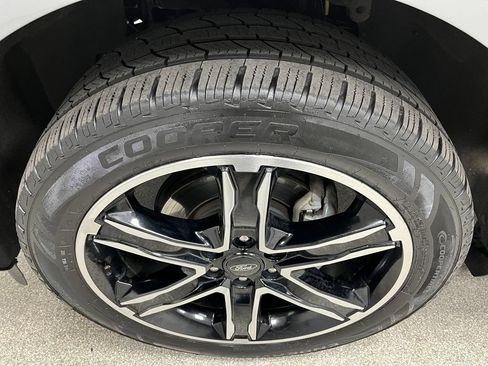 Used 2020 Ford Expedition Limited w/ Special Edition Package AWD/4WD image 15