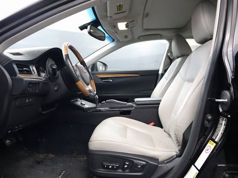 Used 2014 Lexus ES 300h image 11