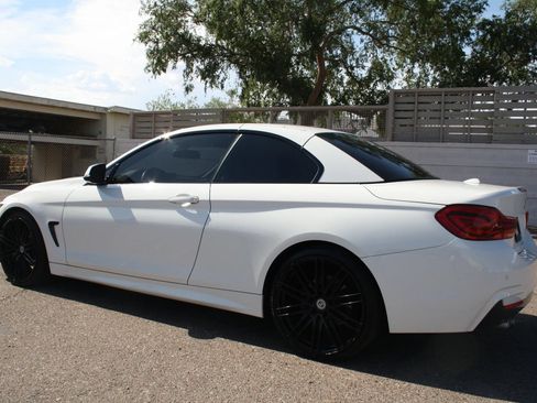 Used 2019 BMW 430i Convertible RWD image 22