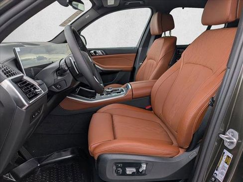 New 2026 BMW X5 xDrive40i w/ Off-Road Package AWD/4WD image 4