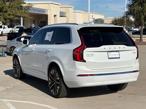 New 2025 Volvo XC90 T8 Plus w/ Protection Package Premier image 5