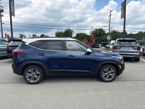 Certified 2024 Kia Seltos S AWD/4WD image 8