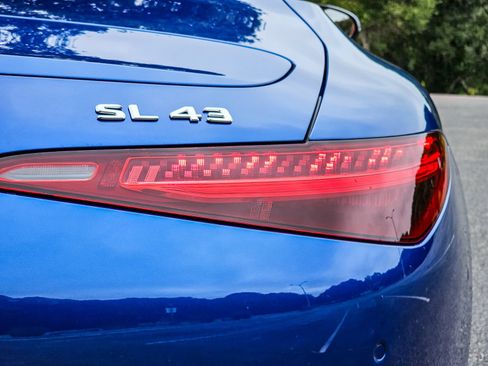 New 2026 Mercedes-Benz SL 43 AMG image 9