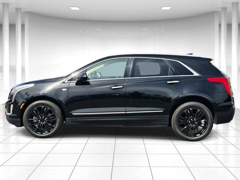 Used 2018 Cadillac XT5 Premium Luxury AWD/4WD image 2