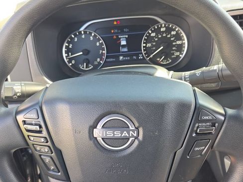 Used 2024 Nissan Frontier SV AWD/4WD image 22