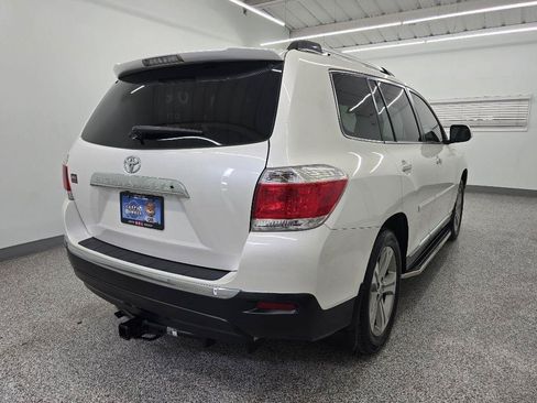 Used 2013 Toyota Highlander Limited FWD image 11
