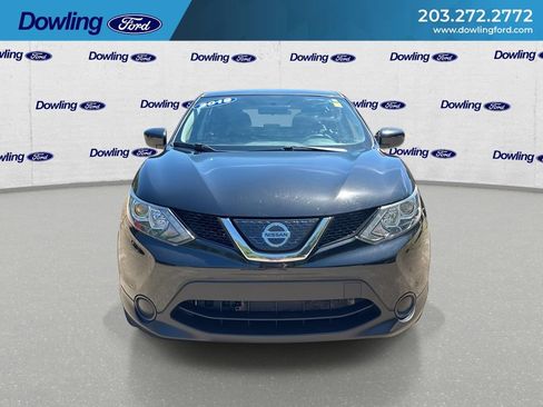 Used 2019 Nissan Rogue Sport S FWD image 3