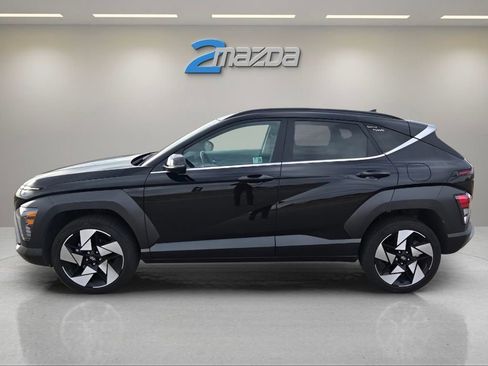 Used 2024 Hyundai Kona Limited image 2