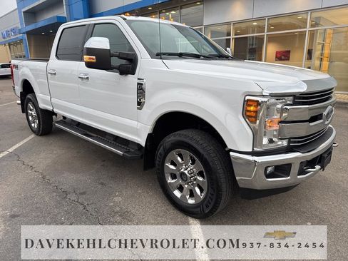Used 2019 Ford F250 Lariat w/ Chrome Package image 7