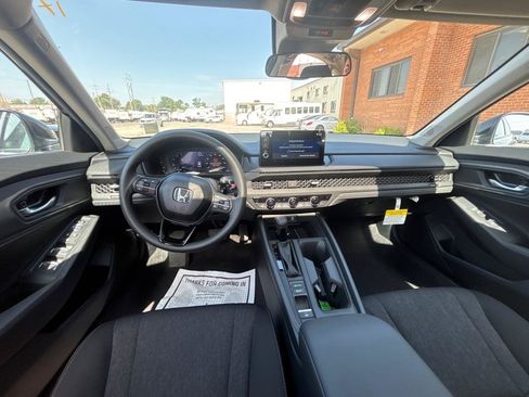 Used 2026 Honda Accord SE image 25