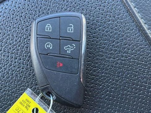 Used 2024 GMC Sierra 3500 Denali w/ Denali Reserve Package image 48