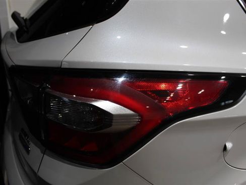 Used 2018 Ford Escape SEL AWD/4WD image 13