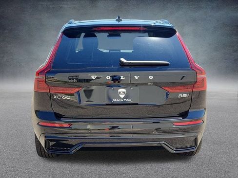 New 2026 Volvo XC60 B5 Plus w/ Climate Package image 6