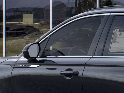 New 2026 Lincoln Corsair Premiere image 20