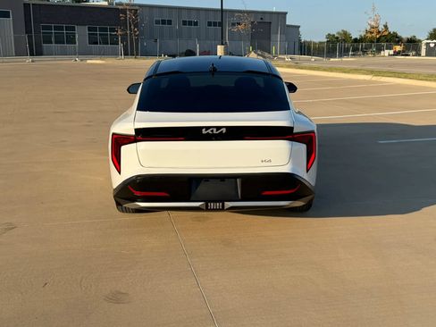 Used 2025 Kia K4 FWD image 13