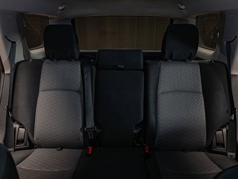 Used 2021 Toyota 4Runner SR5 AWD/4WD image 23